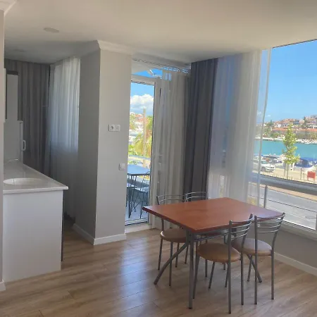 Venues Park アパートホテル Çeşme